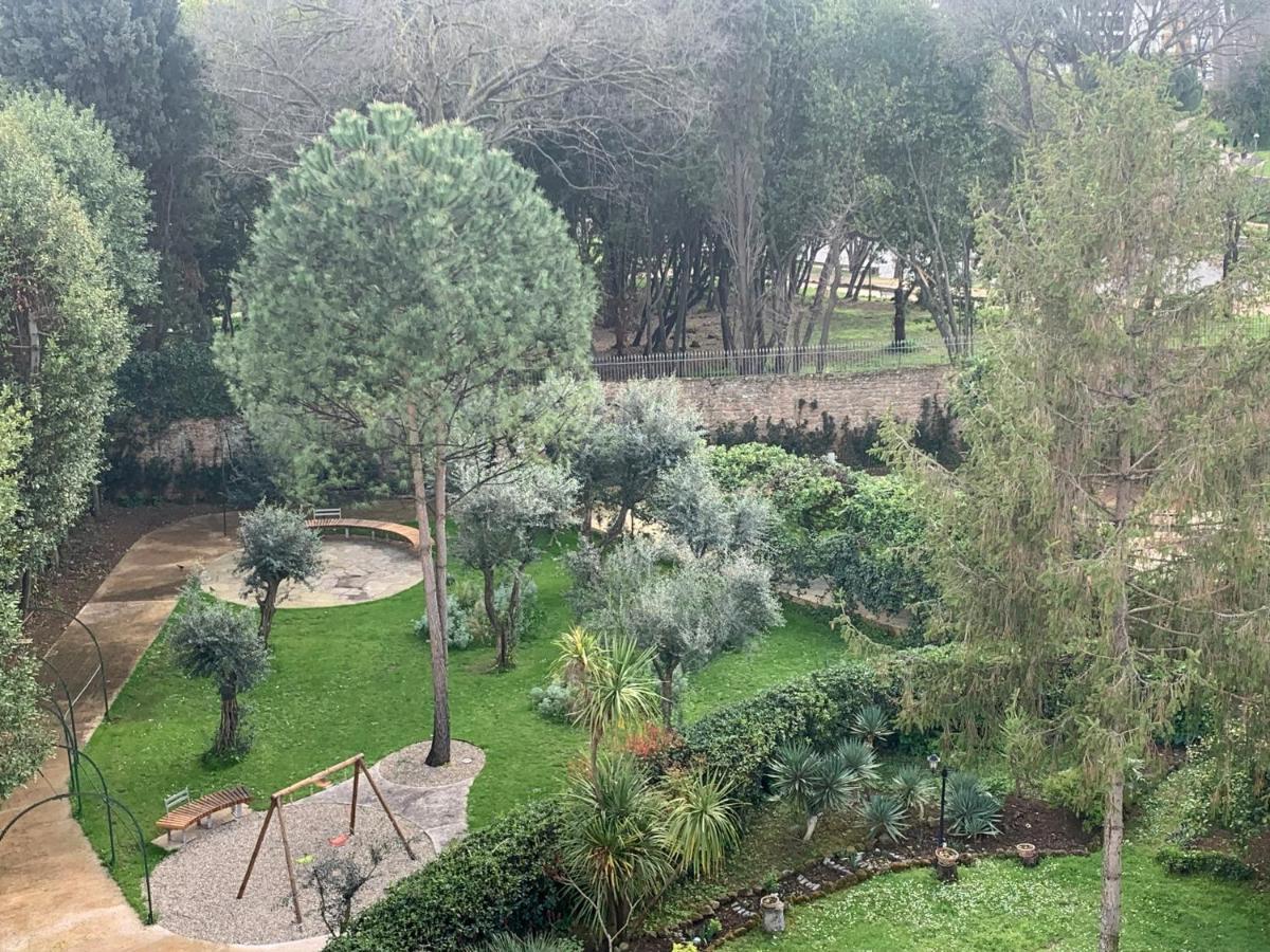 Hotel Delle Civette Rome Bagian luar foto