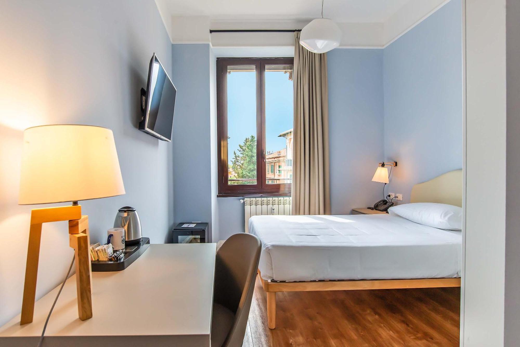 Hotel Delle Civette Rome Bagian luar foto