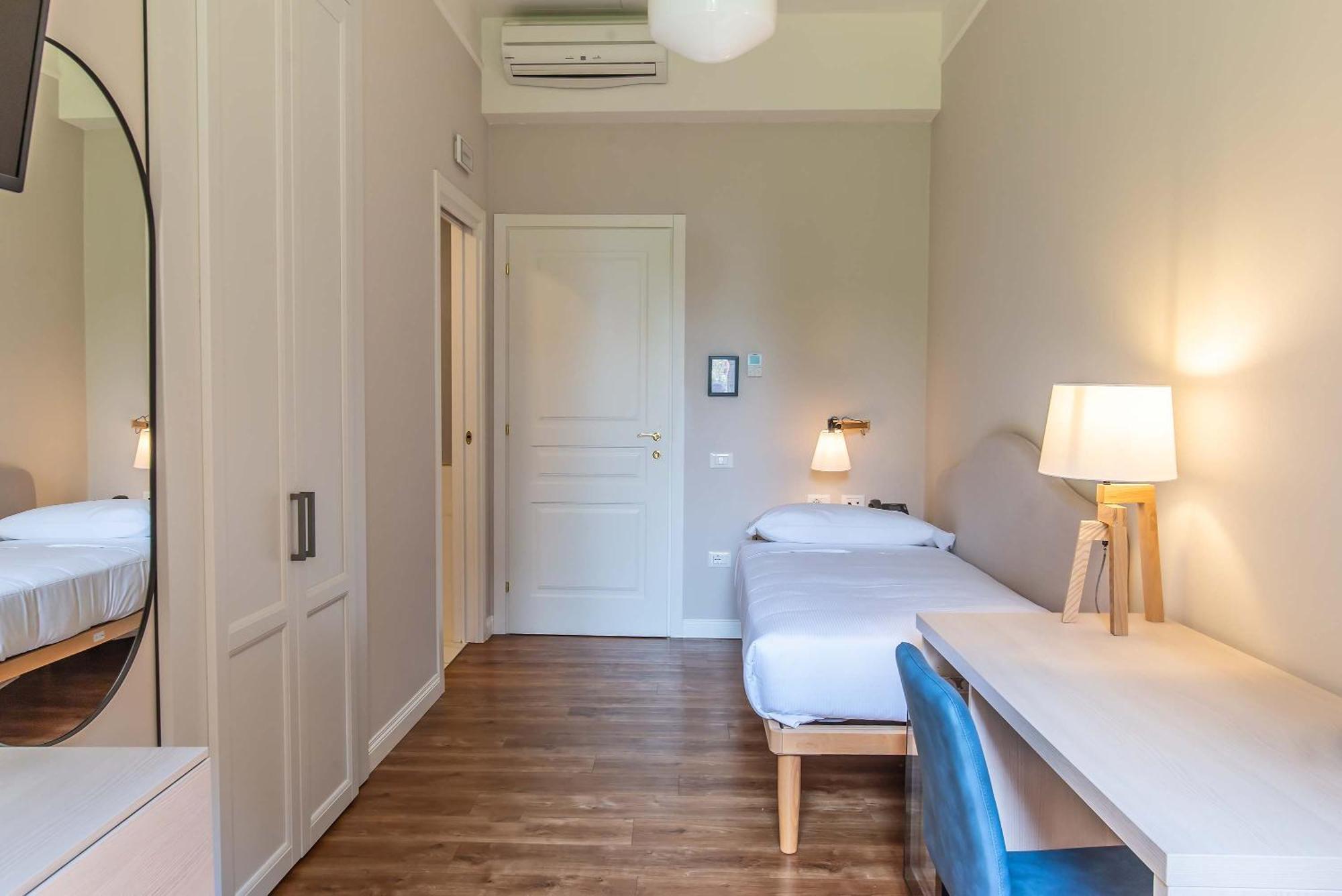 Hotel Delle Civette Rome Bagian luar foto