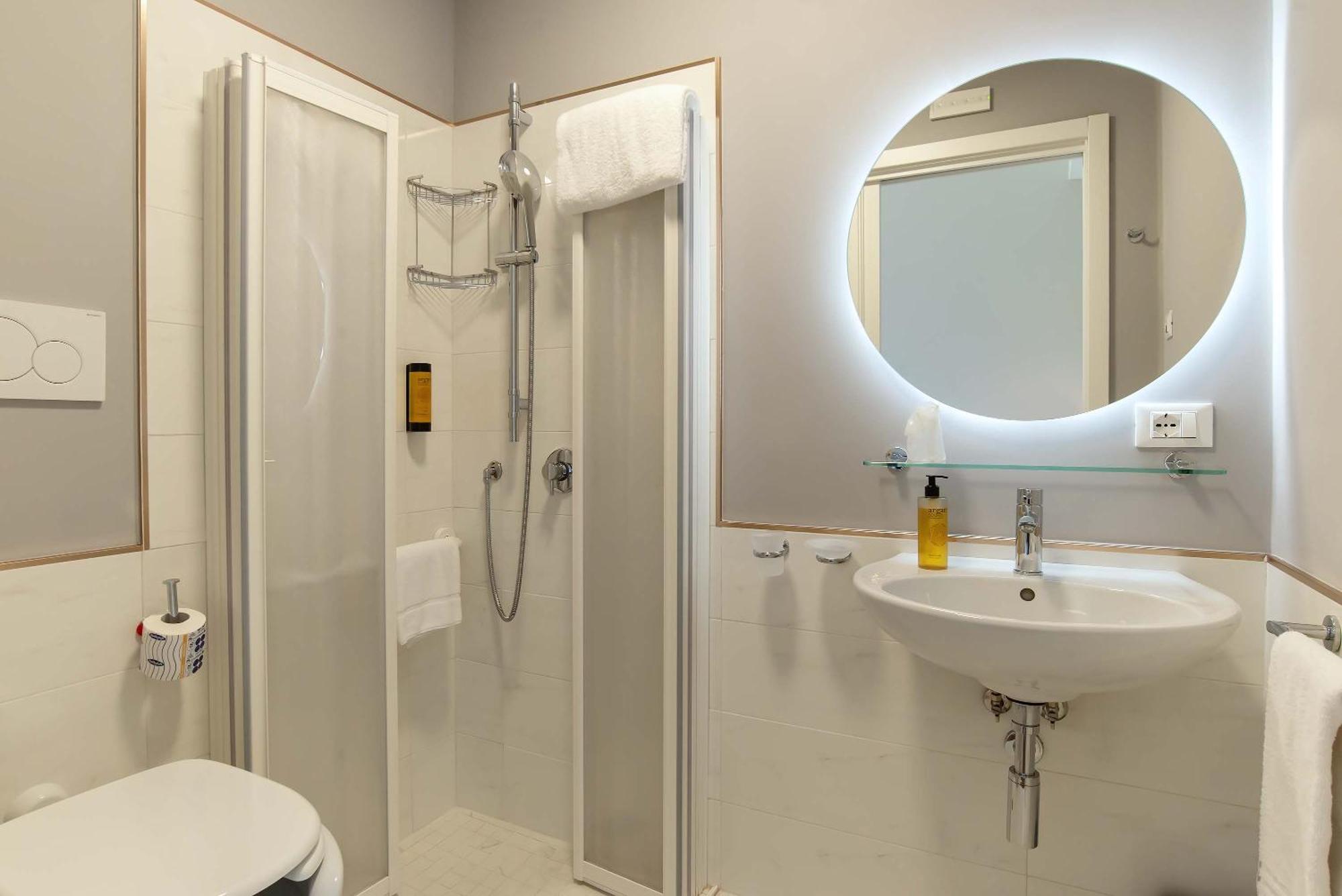 Hotel Delle Civette Rome Bagian luar foto