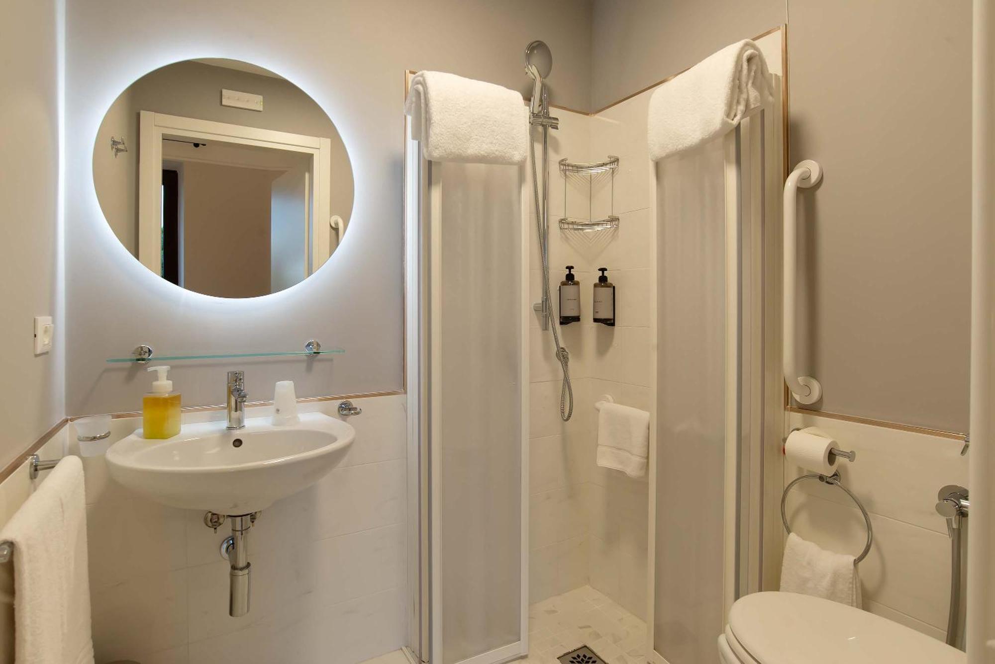Hotel Delle Civette Rome Bagian luar foto
